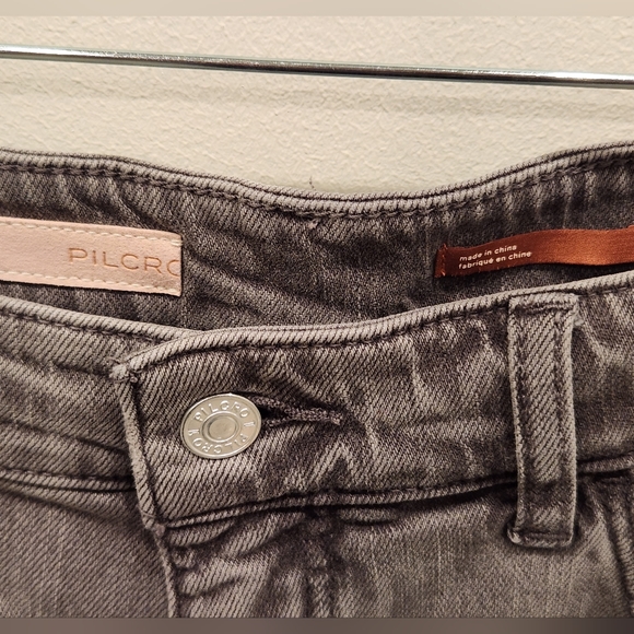 Anthropologie Pilcro The Borrowed Boyfriend Jeans, Grey, Size US 28 - Picture 3 of 8